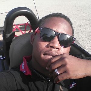 Meet your Posher, Deandre