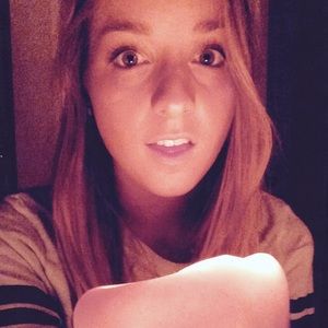 Meet your Posher, Lindsie