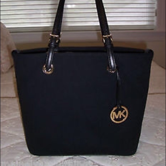 Michael Kors purse/tote