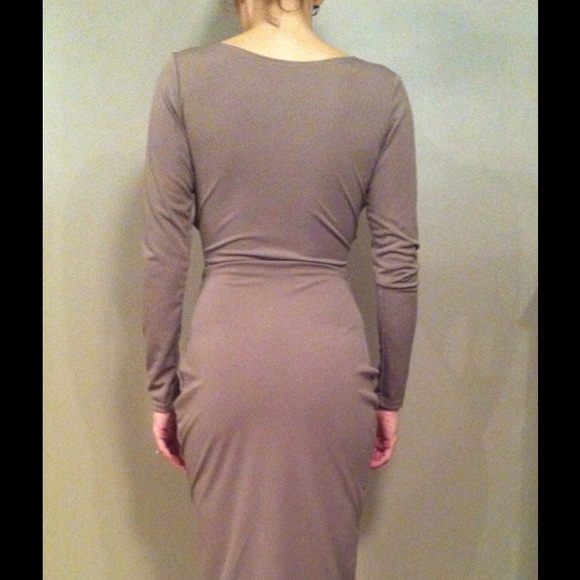 π₯DONATING 4/20 Faux Wrap Long Sleeved Sexy Dress - Picture 3 of 3