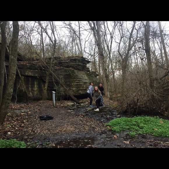 Meet your Posher, Brooke - Picture 1 of 1