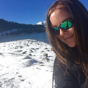 Meet your Posher, Lou ann