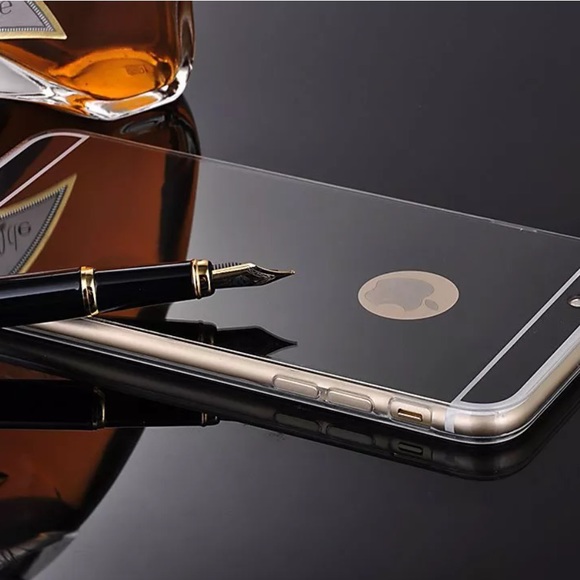 ✨Mirrored iPhone 6 PLUS Case✨