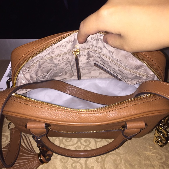 Michael Kors Knox Tassel MD Satchel Luggage