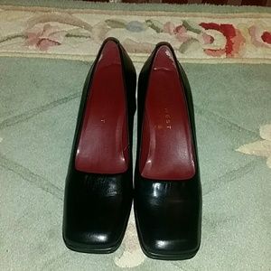 NINE WEST Block Heels