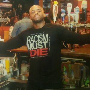 Meet your Posher, Tariq