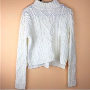 Forever 21 Tops - Sweater Forever 21 Tops - Sweater