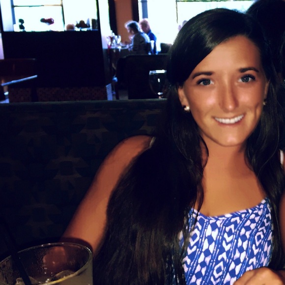 Meet your Posher, Heather - Picture 3 of 4