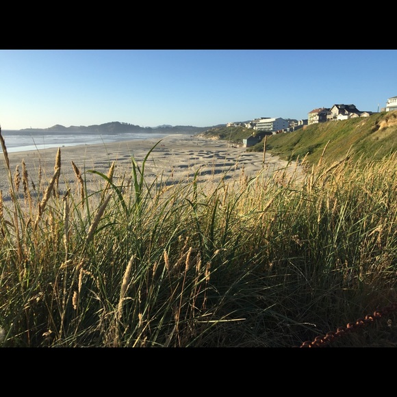 Meet your Posher - Picture 5 of 6