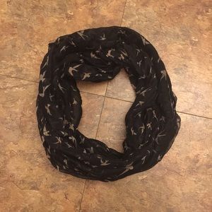 Sparrow Scarf
