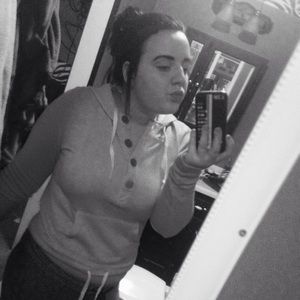 Meet your Posher, Breanna