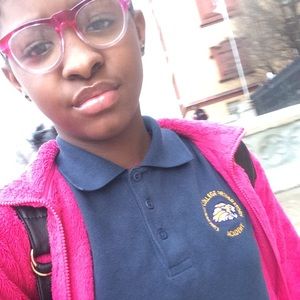 Meet your Posher, Monica