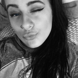 Meet your Posher, Lexi