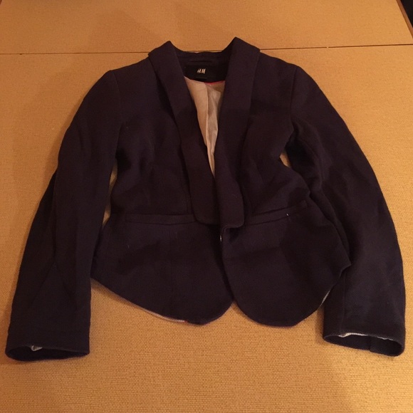 Used Navy Blue H&M blazer!!!