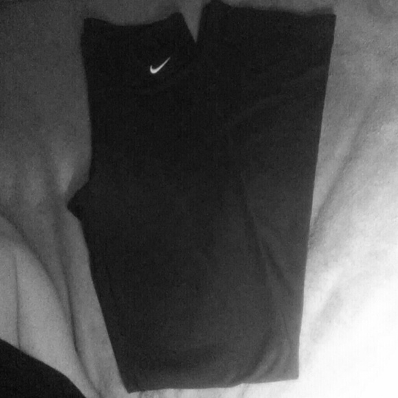 BLACK NIKE DRI-FIT PANTS