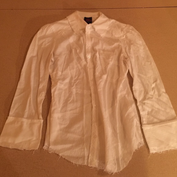 White ladies 2b BeBe button down!