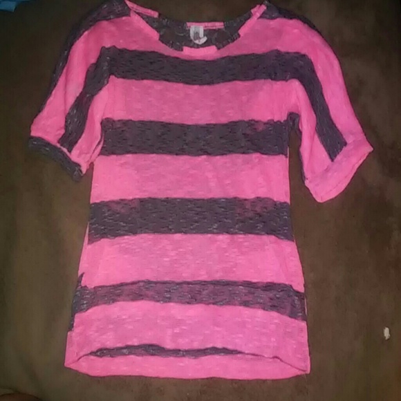 DISCREET PINK & GREY STRIPS W LACE BACK