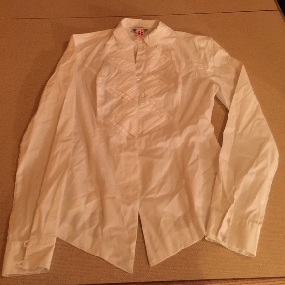 Bebe ladies white button down blouse