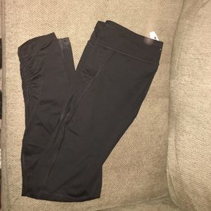 Leggings and beats bundle