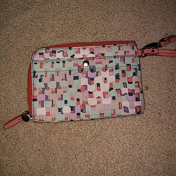 Fossil wristlet
