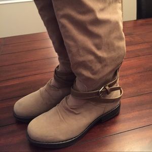 Madden Girl Zerge Boots