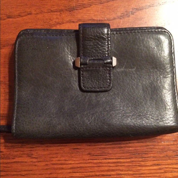 Leather wallet lots of card holders!