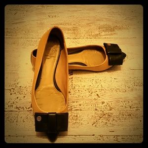 Tory Burch Two Tone Flats Size 7