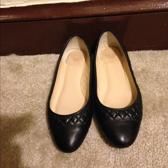 Vince Camuto Black Flats Sz. 9.5