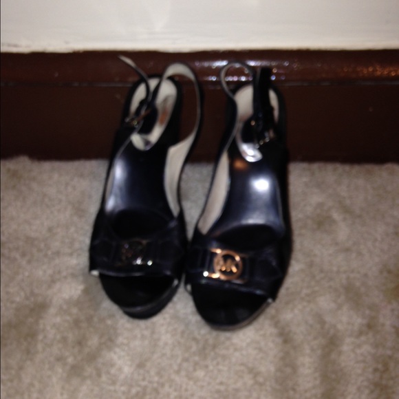 MK Michael Kors Black Wedge Sandal Sz. 9.5