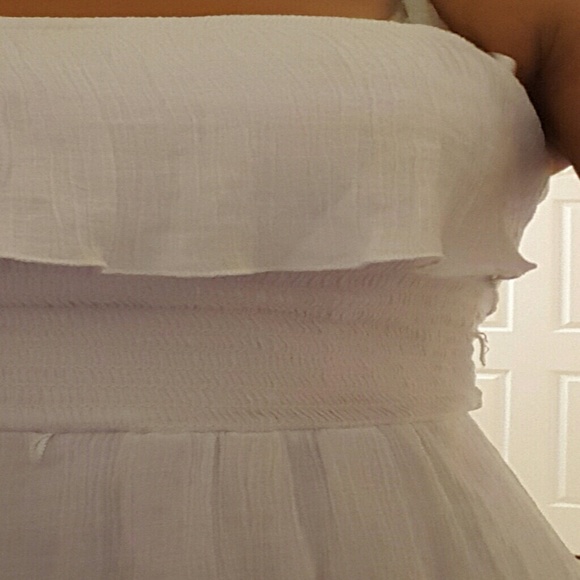 Gorgeous White hi-low - Picture 3 of 3