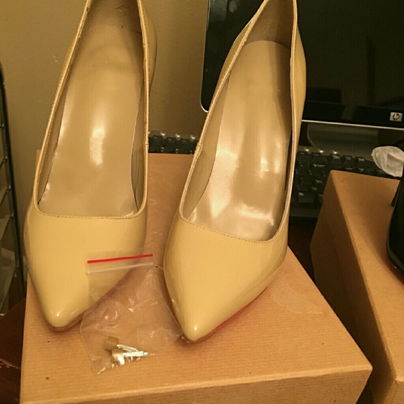New Red Sole Leather Pumps - Picture 3 of 4