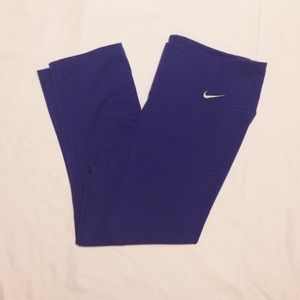 Nike Cropped Leggings