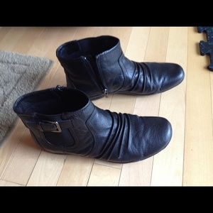 Clark's black ankle booties