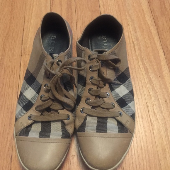 Burberry sneakers