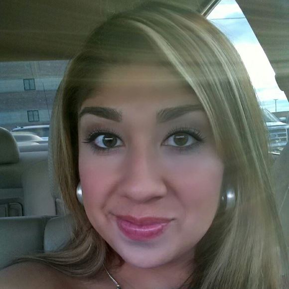 Meet your Posher, Brandi