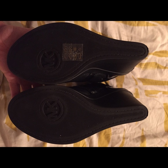 SOLD ON Ⓜ️ercari! Michael Kors Skid Sneaker Wedges - Picture 3 of 4