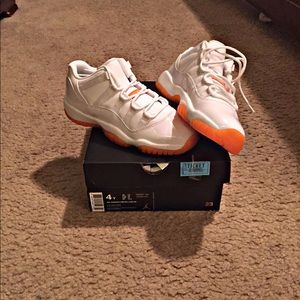 Jordan retro 11