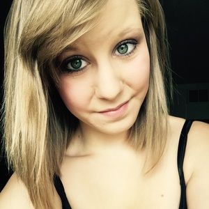 Meet your Posher, Karah