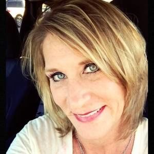 Meet your Posher, Gina