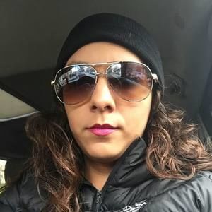 Meet your Posher, Gabriela