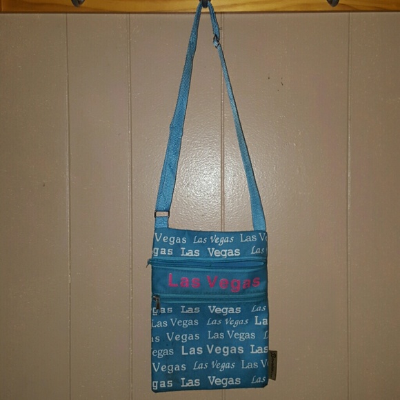 3 las vegas crossbody - Picture 2 of 3