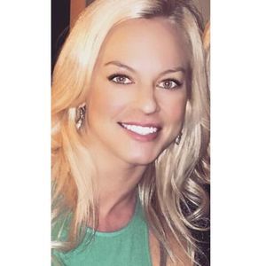 Meet your Posher, Elisabeth