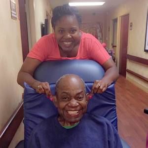 Meet your Posher, Holly