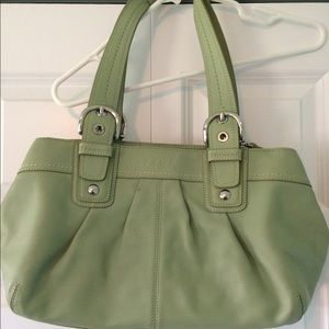 Authentic Coach leather shoulder bag