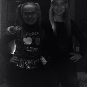 Meet your Posher, Karry