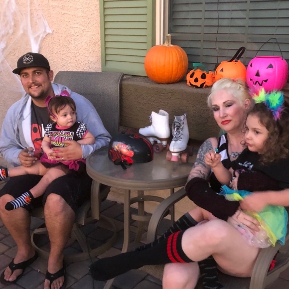 Meet your Posher, Leah - Picture 5 of 6