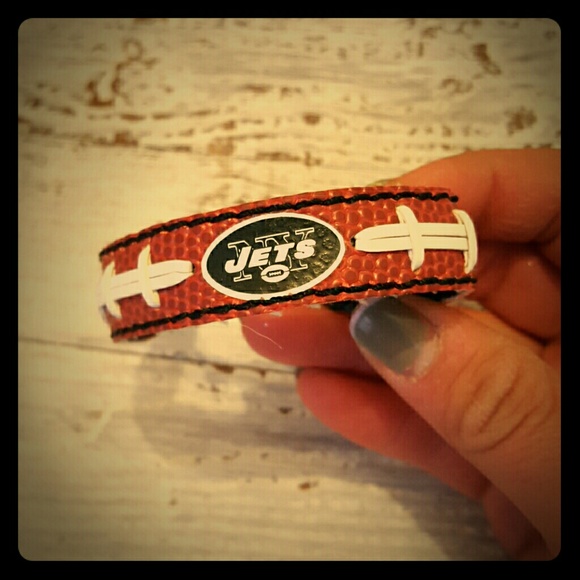 J-E-T-s Jets! Jets! Jets! Bracelet - Picture 1 of 3
