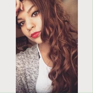 Meet your Posher, Sadia