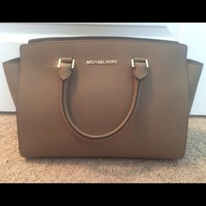 Michael Kors Large Selma Satchel