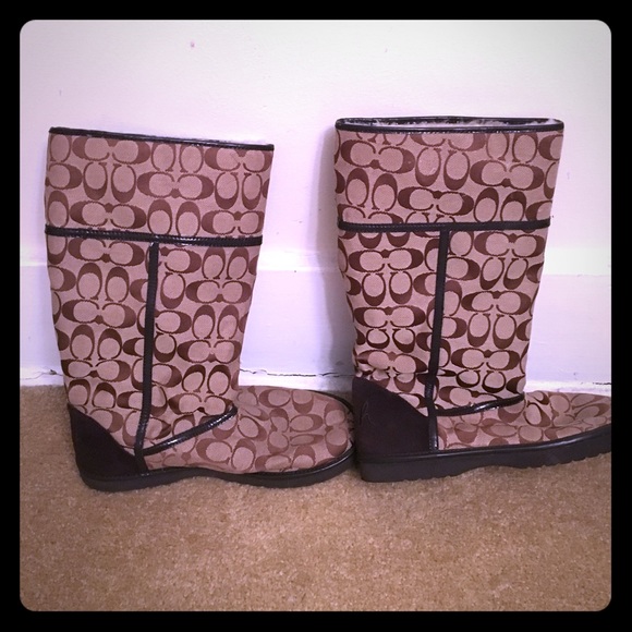 Coach winter boots